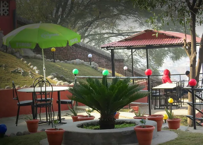 Resort Bhandarkhal
